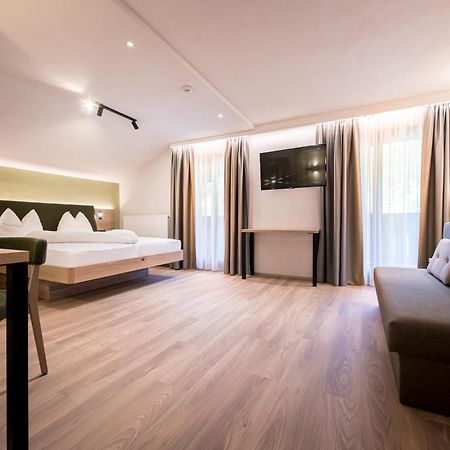 Hotel Sigmunderhof Киенес Екстериор снимка