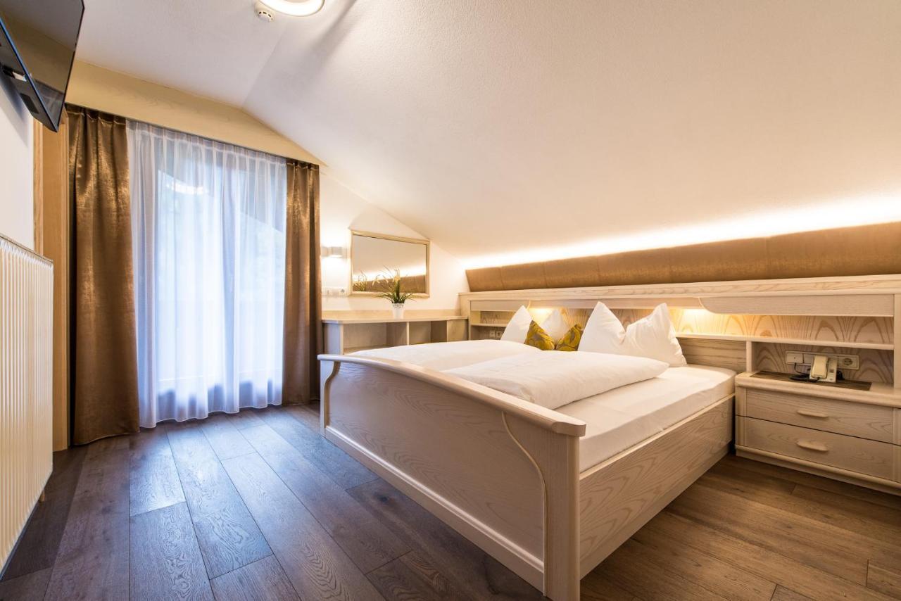 Hotel Sigmunderhof Киенес Екстериор снимка
