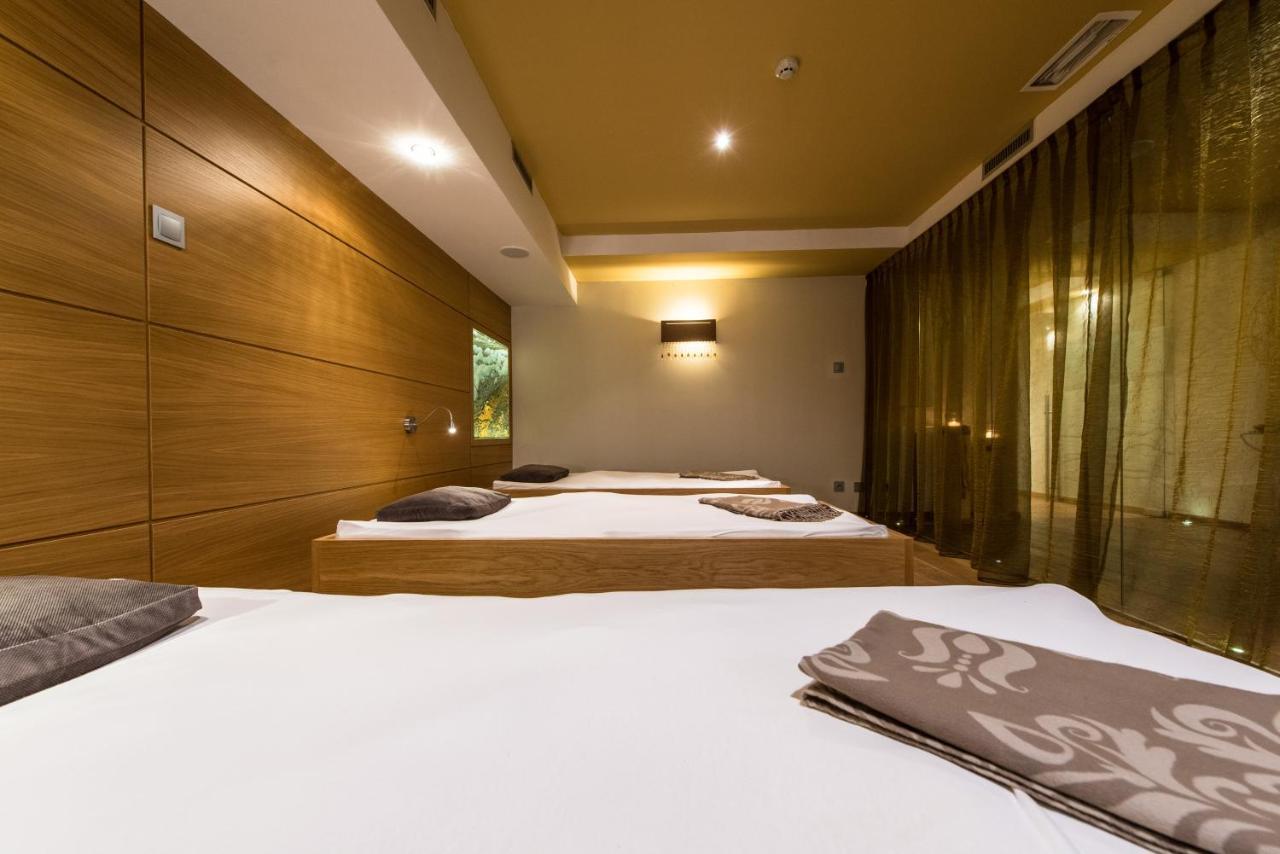 Hotel Sigmunderhof Киенес Екстериор снимка