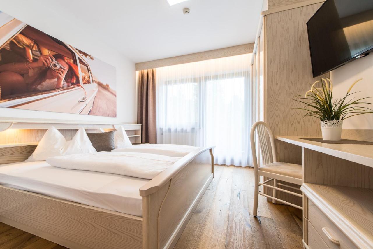 Hotel Sigmunderhof Киенес Екстериор снимка
