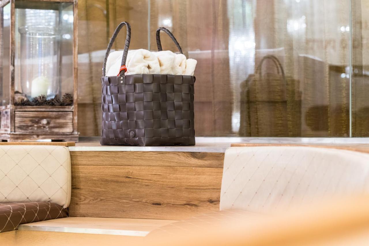 Hotel Sigmunderhof Киенес Екстериор снимка